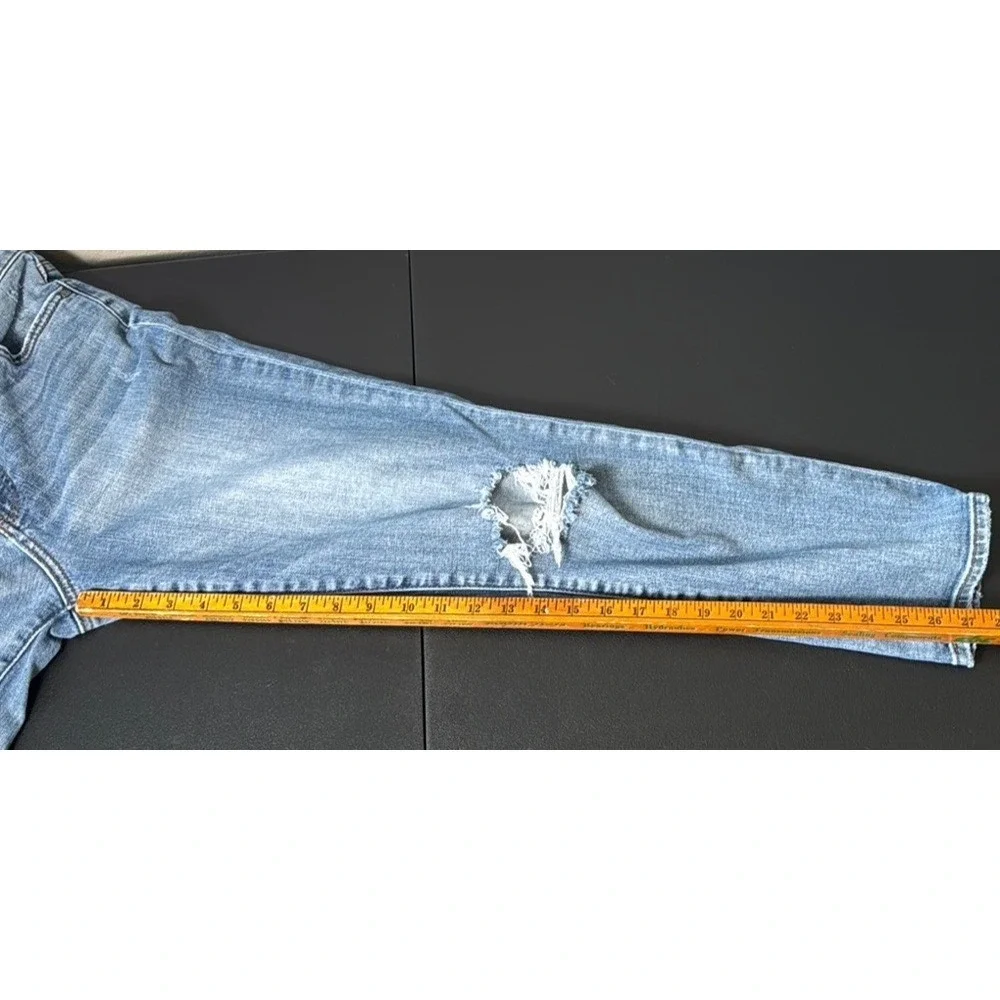 KUT From The Kloth Women Size 6 Catherine Distressed Boyfriend‎ Jeans Blue Denim